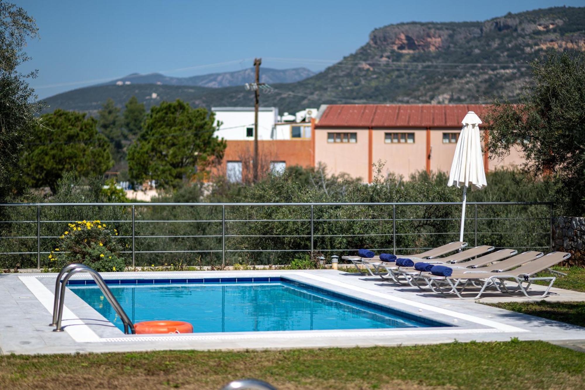 Villa Torri Di Pietra Stoúpa Habitación foto